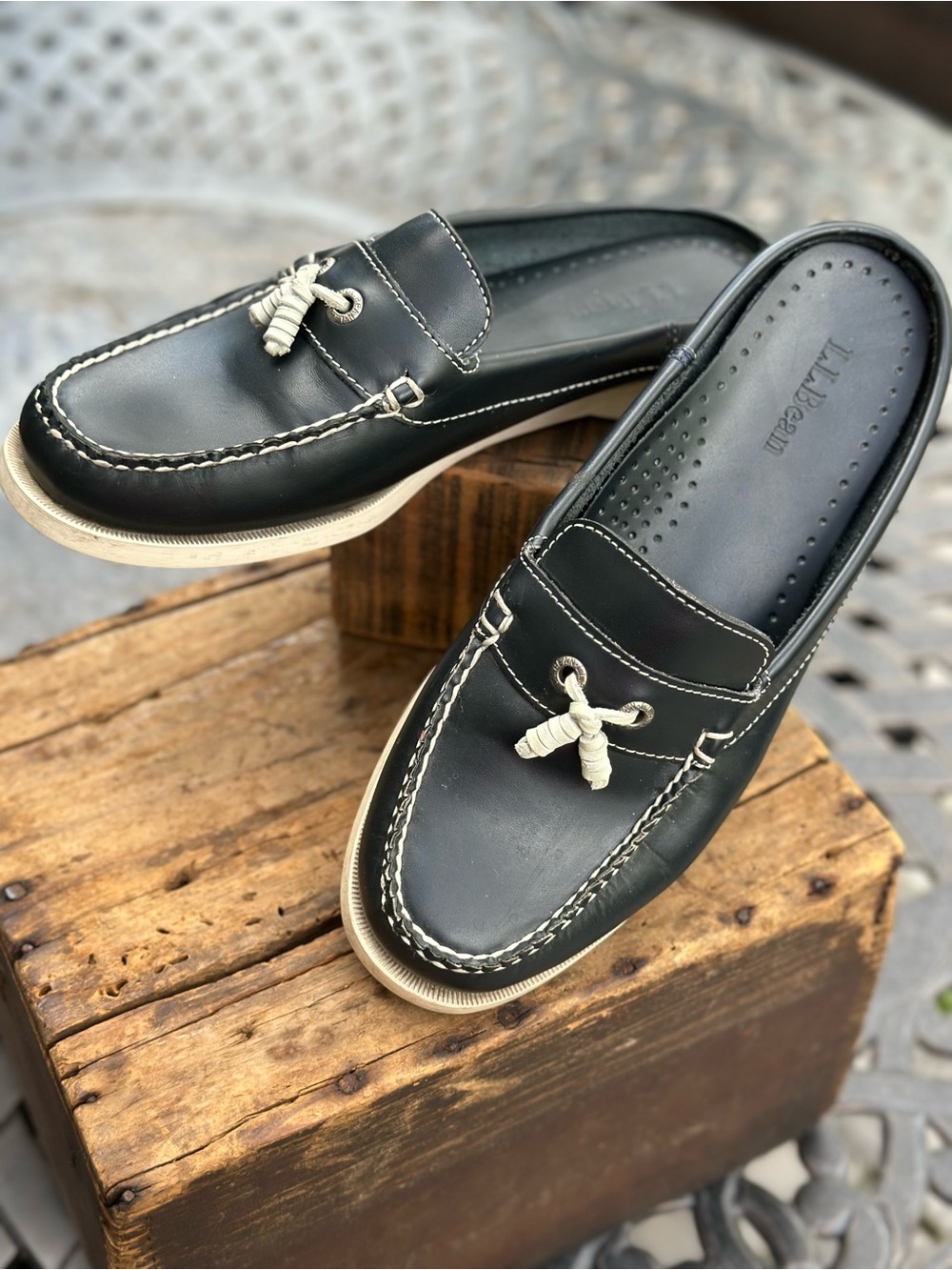 LL Bean Navy Leather Mule Loafers Womens 8 Wide